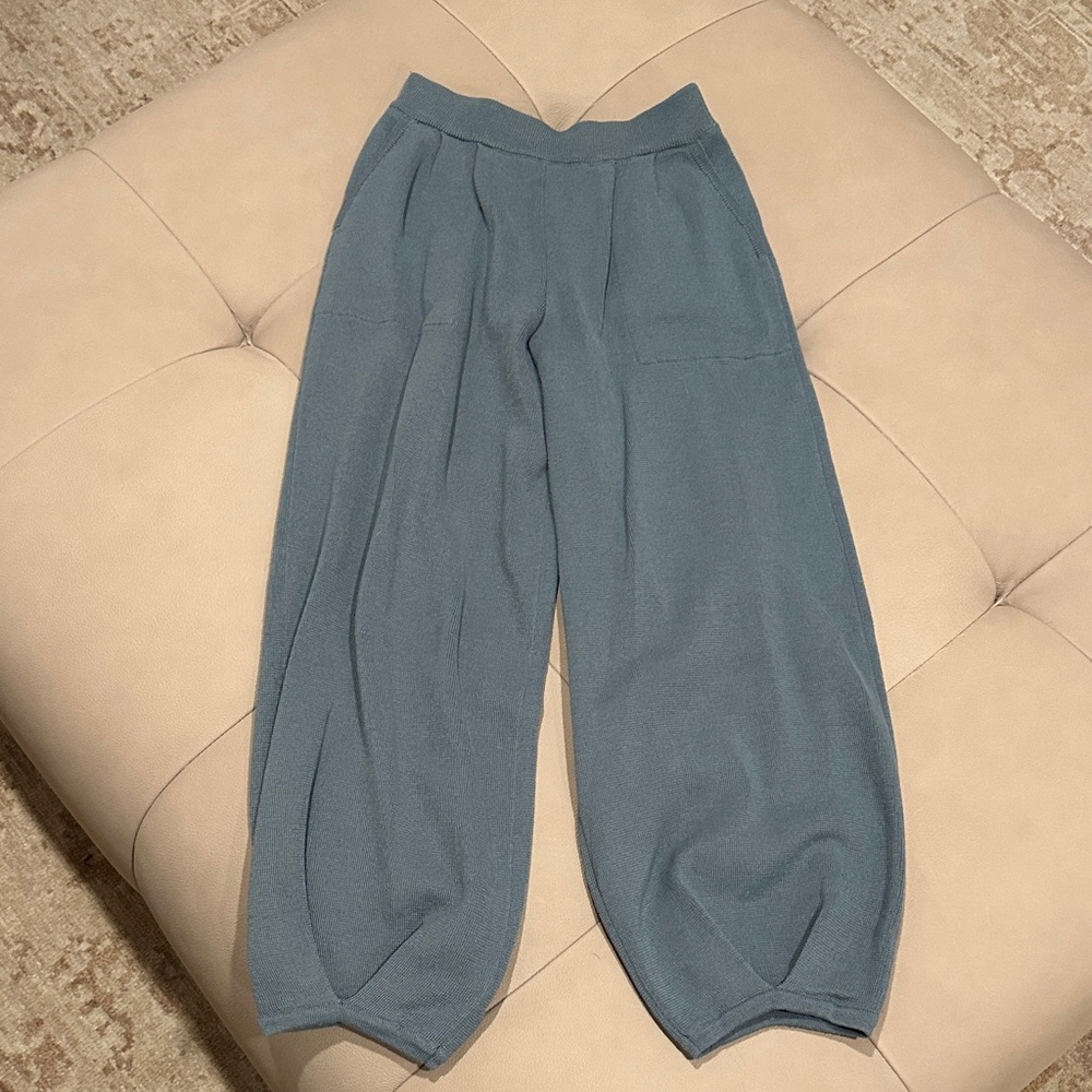 ❄️2 for $50❄️ ✨CLOSET CLEAR OUT SALE✨ Free People Blue Women's Pants